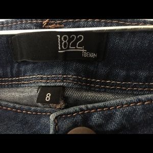 1822 woman’s jeans size 8